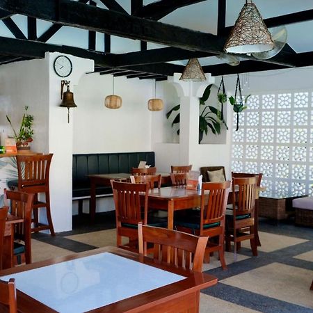 Red Knight Gardens Otel Davao City Dış mekan fotoğraf