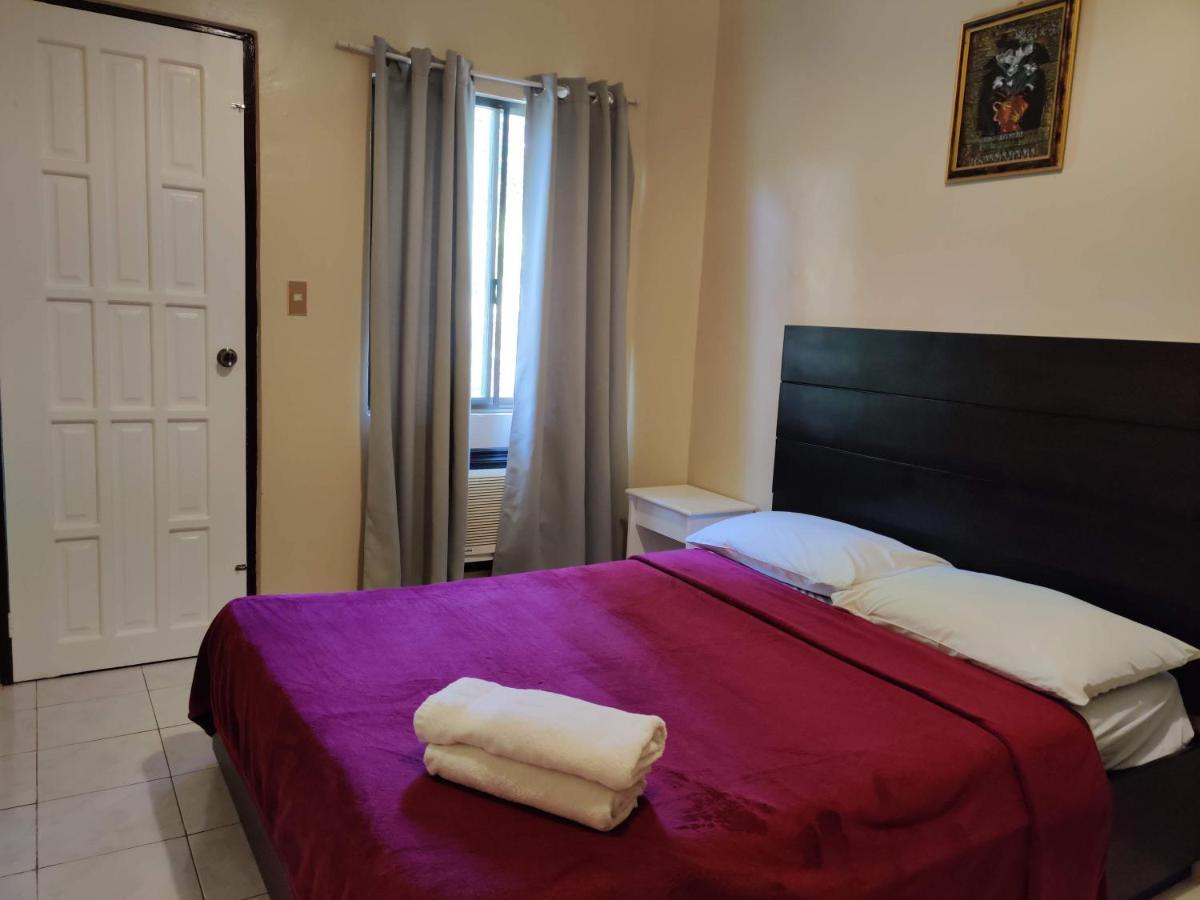 Red Knight Gardens Otel Davao City Dış mekan fotoğraf