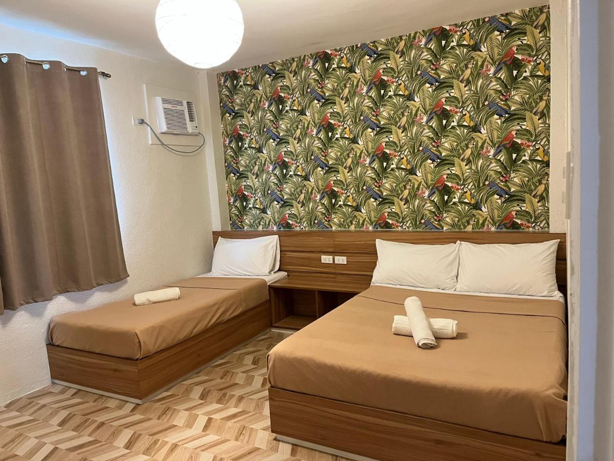 Red Knight Gardens Otel Davao City Dış mekan fotoğraf