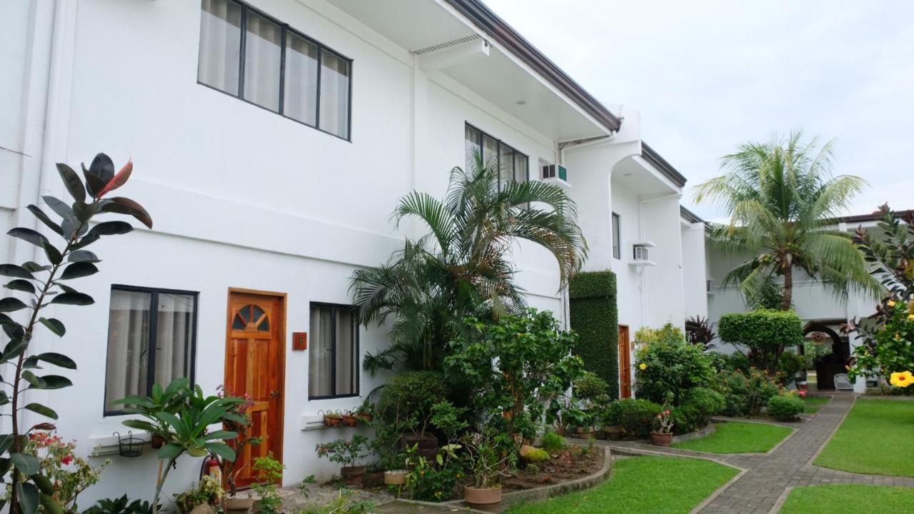 Red Knight Gardens Otel Davao City Dış mekan fotoğraf