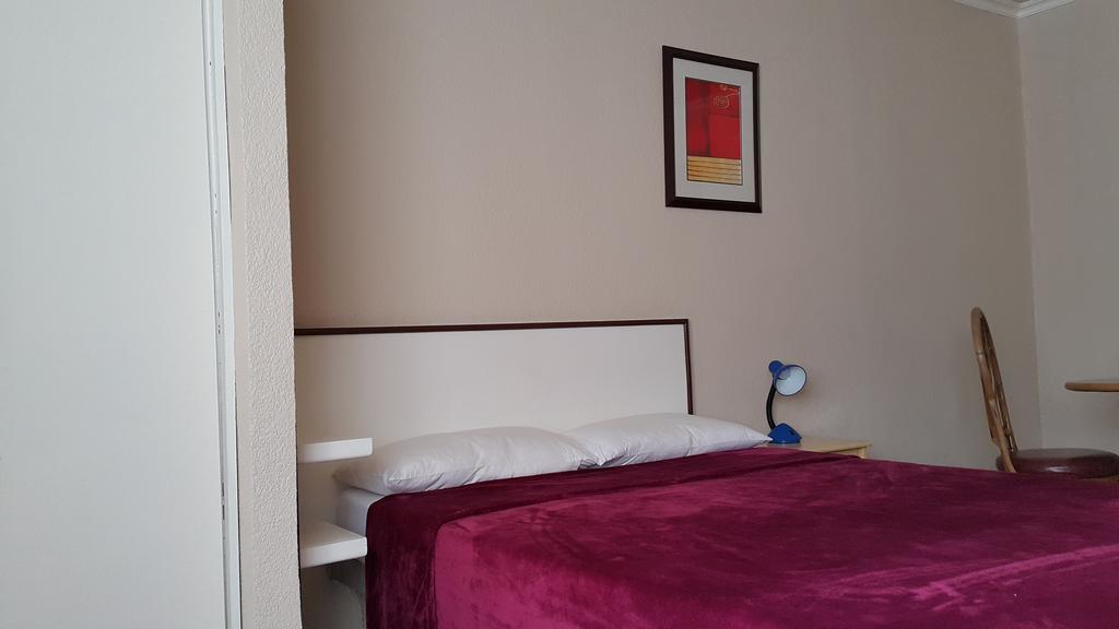 Red Knight Gardens Otel Davao City Dış mekan fotoğraf