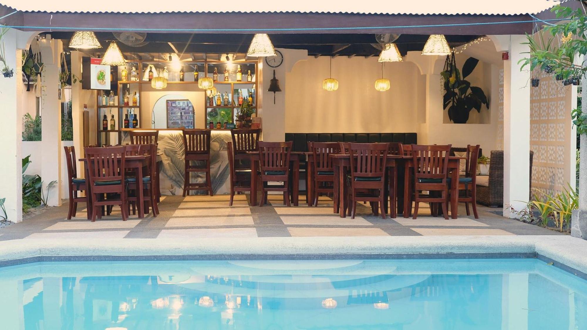Red Knight Gardens Otel Davao City Dış mekan fotoğraf
