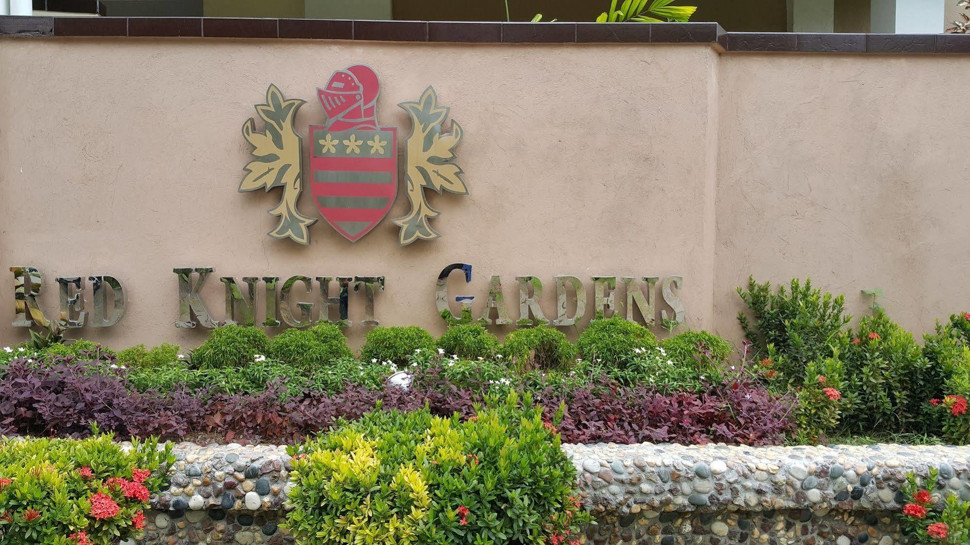 Red Knight Gardens Otel Davao City Dış mekan fotoğraf